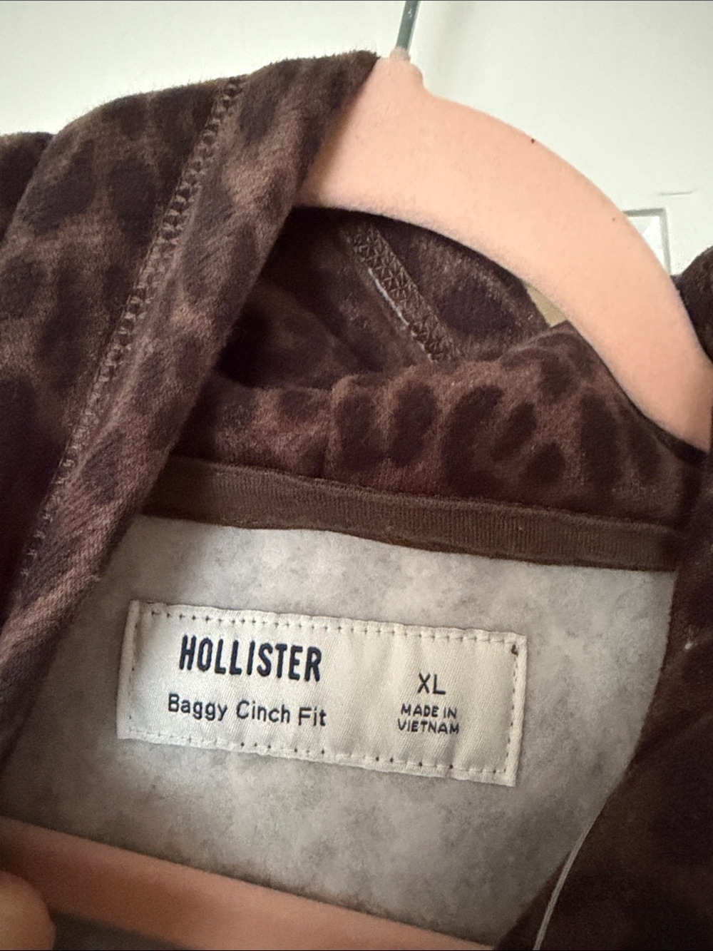 Hollister Brown Leopard Print Pullover Hoodie - Picture 4 of 6